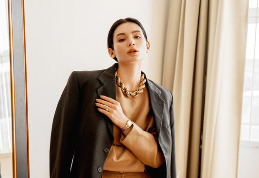 Holiday Styling With Lolita Mas