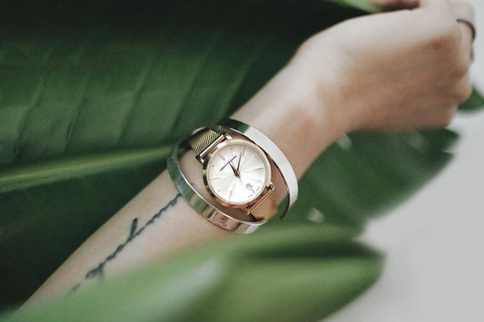 7 BENEFITS OF WEARING A WRISTWATCH