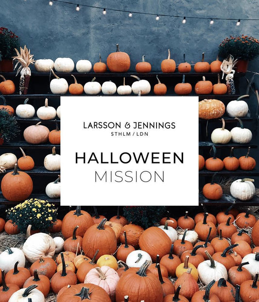 Show Off Your Halloween Costume & Win!
